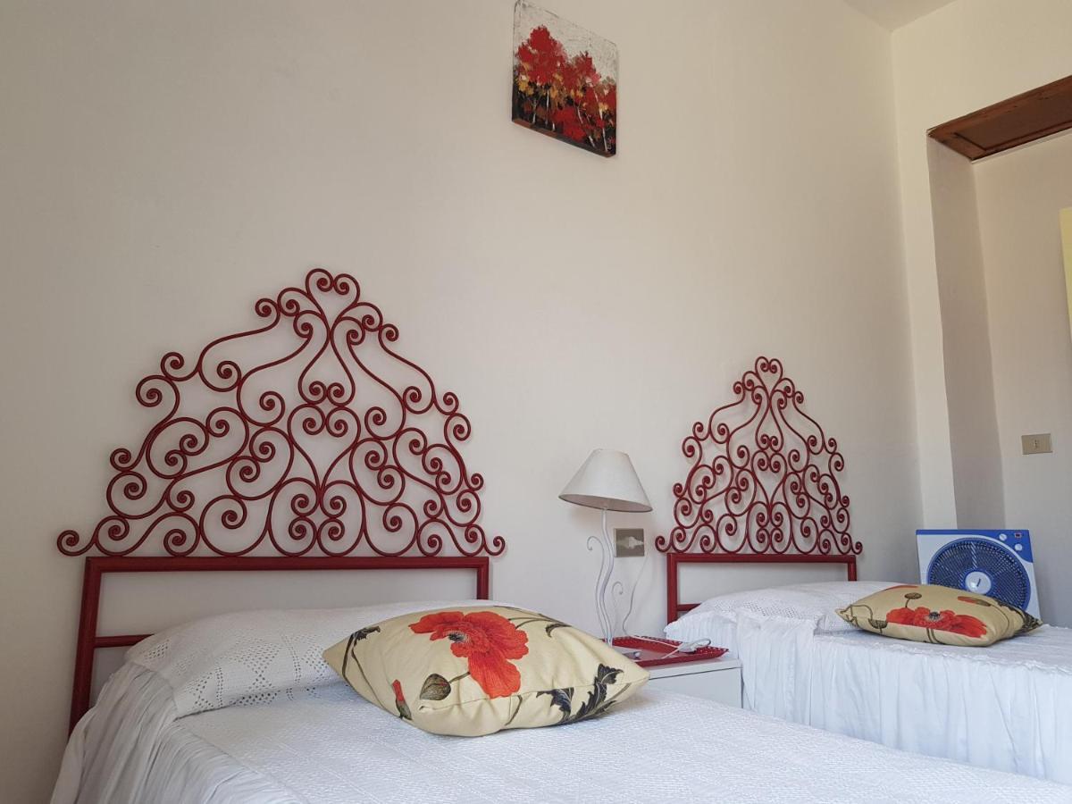 Guest House Edera سان جيمينيانو المظهر الخارجي الصورة